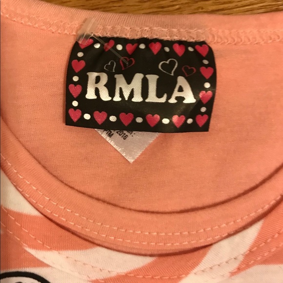 NWT 🍦Treats Top 🍿PRICE IS FIRM 🎉 - Picture 3 of 6